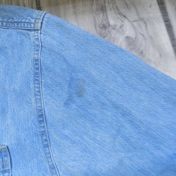 Levi's Denim Shirt Metal Buttons HAS FLAWS - Picture 7 of 15